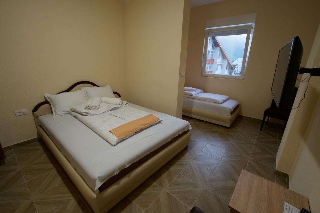 Guesthouse Eko Piva ปลูชิเน ภายนอก รูปภาพ